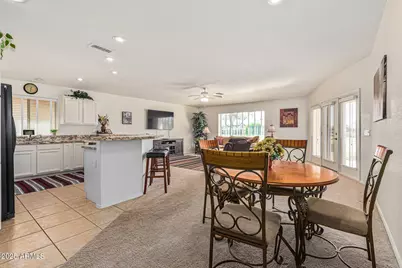 11250 E Kilarea Avenue #214, Mesa, AZ 85209 - Photo 10