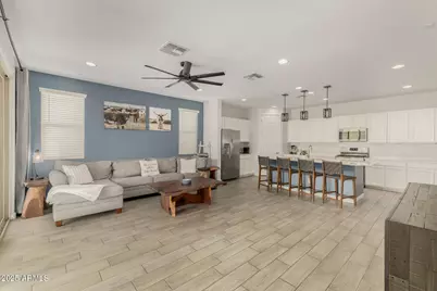 2174 W Burnside Trail, Phoenix, AZ 85085 - Photo 6