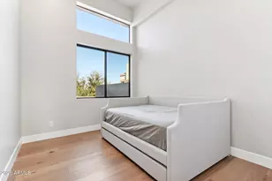 8989 N Gainey Center Dr, Scottsdale, AZ 85258 - Photo 16