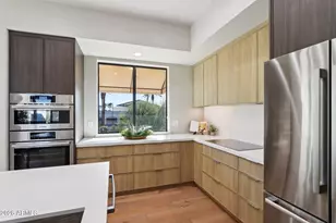 8989 N Gainey Center Dr, Scottsdale, AZ 85258 - Photo 14