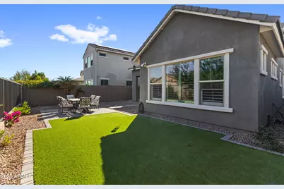 12090 W Peak View Road, Peoria, AZ 85383 - Photo 36