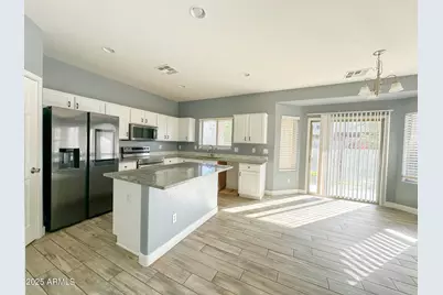 9427 W Elwood Street, Tolleson, AZ 85353 - Photo 4