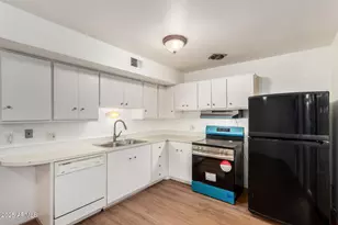 2533 W Rose Ln, Phoenix, AZ 85017 - Photo 12