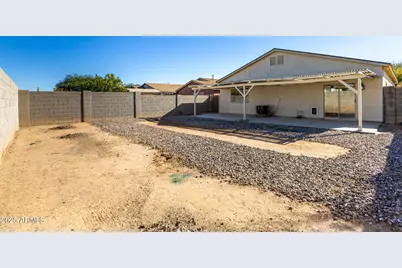 864 E Silversmith Trail, San Tan Valley, AZ 85143 - Photo 26