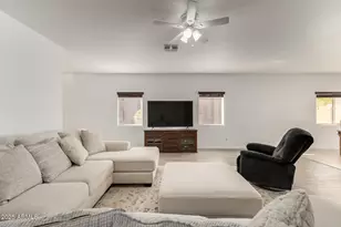 864 E Silversmith Trail, San Tan Valley, AZ 85143 - Photo 8