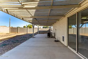 864 E Silversmith Trail, San Tan Valley, AZ 85143 - Photo 24