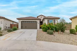 4942 N 194th Dr, Litchfield Park, AZ 85340 - Photo 2