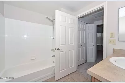 750 E Northern Avenue #1094, Phoenix, AZ 85020 - Photo 14