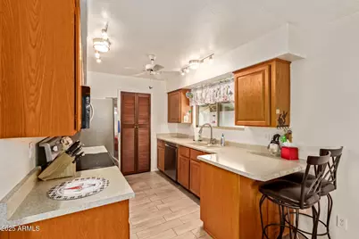 7857 E Fay Avenue, Mesa, AZ 85208 - Photo 8