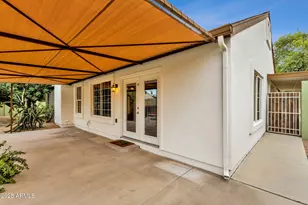 4560 E Sunrise Dr, Phoenix, AZ 85044 - Photo 34