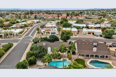 4560 E Sunrise Drive, Phoenix, AZ 85044 - Photo 52