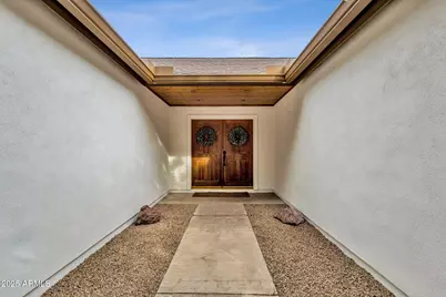 4560 E Sunrise Drive, Phoenix, AZ 85044 - Photo 4