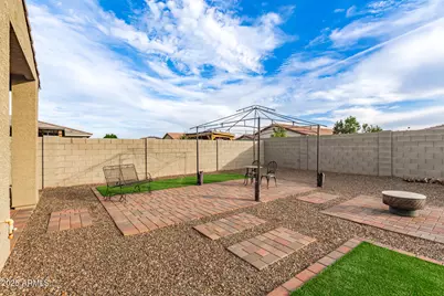 17357 W Running Deer Trail, Surprise, AZ 85387 - Photo 30