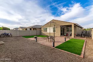 17357 W Running Deer Trl, Surprise, AZ 85387 - Photo 20
