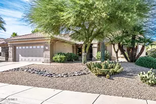 17496 N Escalante Ln, Surprise, AZ 85374 - Photo 2