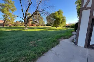 14043 N 64th Dr, Glendale, AZ 85306 - Photo 2