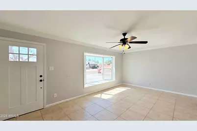 8608 E Vernon Avenue, Scottsdale, AZ 85257 - Photo 8
