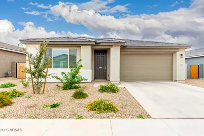 4301 E Bradford Avenue, San Tan Valley, AZ 85143 - Photo 1