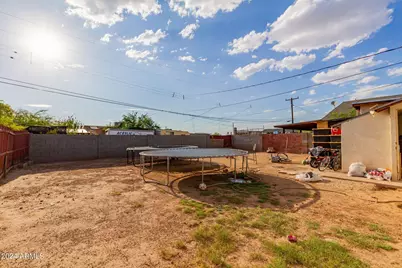 1812 S 28th Drive, Phoenix, AZ 85009 - Photo 14