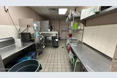 16758 E Glenbrook Boulevard, Fountain Hills, AZ 85268 - Photo 8