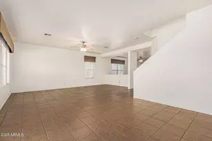 1096 E Parkview Ct, Gilbert, AZ 85295 - Photo 12