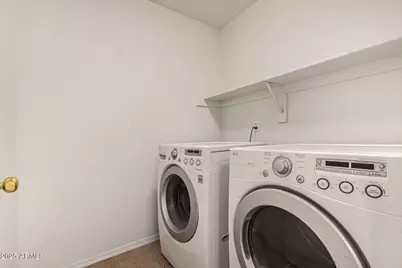 1096 E Parkview Court, Gilbert, AZ 85295 - Photo 34