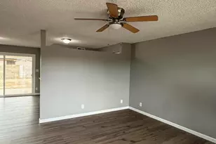 19839 N 6th Dr, Phoenix, AZ 85027 - Photo 2