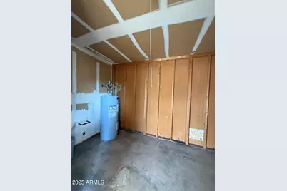 19839 N 6th Drive, Phoenix, AZ 85027 - Photo 14