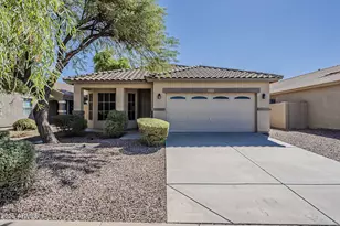 3877 S Coach House Dr, Gilbert, AZ 85297 - Photo 1