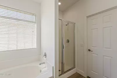 3877 S Coach House Drive, Gilbert, AZ 85297 - Photo 32