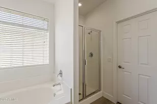 3877 S Coach House Dr, Gilbert, AZ 85297 - Photo 32