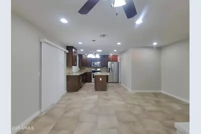 8434 S 19th Street, Phoenix, AZ 85042 - Photo 4