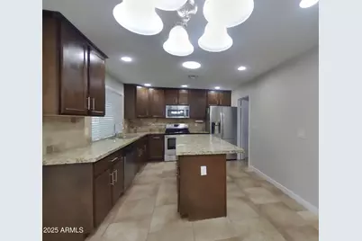 8434 S 19th Street, Phoenix, AZ 85042 - Photo 6