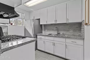 6125 E Indian School Rd, Scottsdale, AZ 85251 - Photo 8