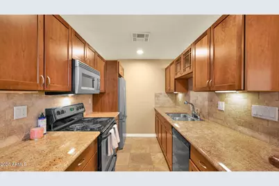 4120 N 78th Street #101, Scottsdale, AZ 85251 - Photo 2