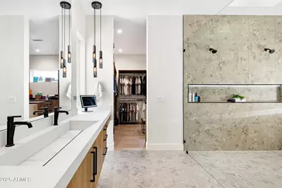 3721 E Piccadilly Road, Phoenix, AZ 85018 - Photo 26