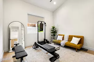 3721 E Piccadilly Rd, Phoenix, AZ 85018 - Photo 34