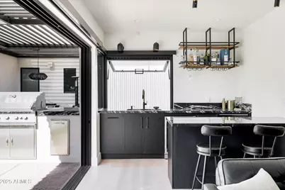 3721 E Piccadilly Road, Phoenix, AZ 85018 - Photo 44