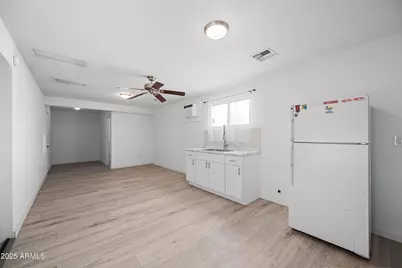 2057 E 10th Street, Tempe, AZ 85281 - Photo 16
