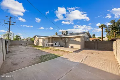 2057 E 10th Street, Tempe, AZ 85281 - Photo 26