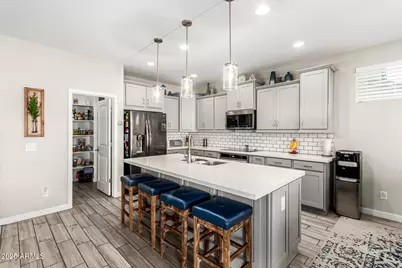 19776 W Pinchot Drive, Buckeye, AZ 85396 - Photo 2