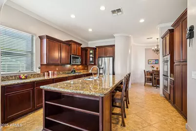 18310 W Onyx Court, Waddell, AZ 85355 - Photo 6