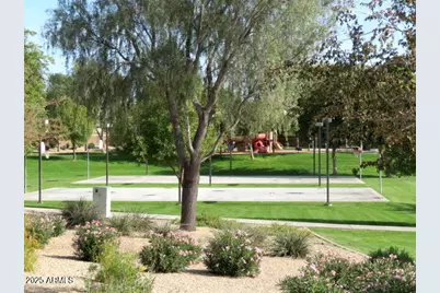 18310 W Onyx Court, Waddell, AZ 85355 - Photo 38