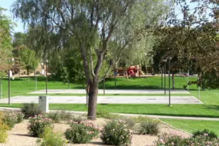 18310 W Onyx Ct, Waddell, AZ 85355 - Photo 38