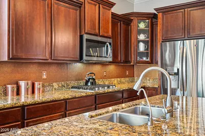 18310 W Onyx Court, Waddell, AZ 85355 - Photo 8