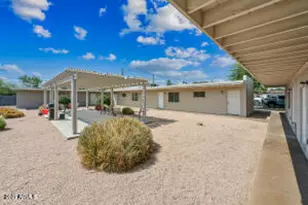 3949 E Earll Dr, Phoenix, AZ 85018 - Photo 1