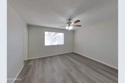 8427 W Orchid Lane, Peoria, AZ 85345 - Photo 6