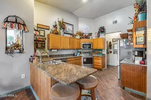 23712 N 104th Ave, Peoria, AZ 85383 - Photo 12