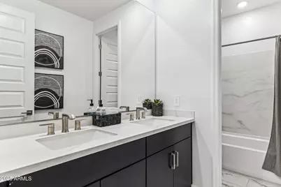 9820 S 11th Place, Phoenix, AZ 85042 - Photo 26