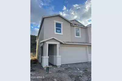 9820 S 11th Place, Phoenix, AZ 85042 - Photo 1